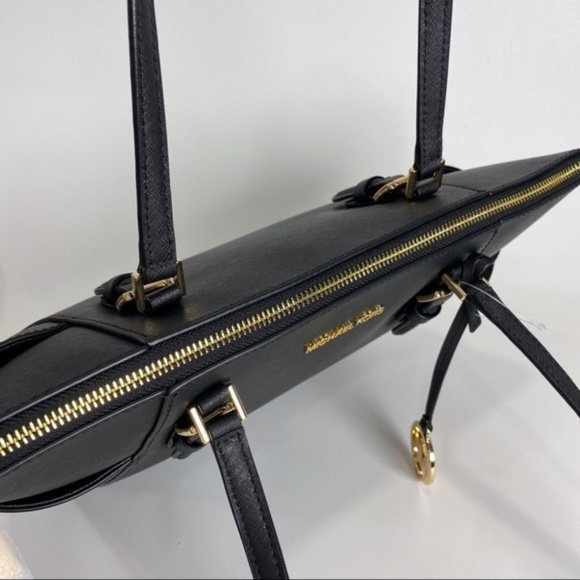 Michael Kors Charlotte Large Saffiano Leather Top-Zip Tote Bag - Picture 6 of 9